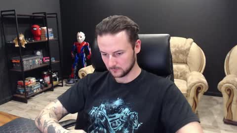 Misha Winchester online show from 15, 4, 2026