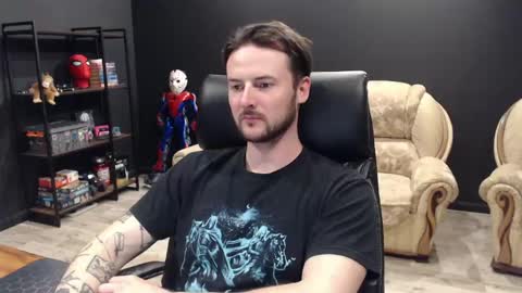 Misha Winchester online show from 17, 4, 2026