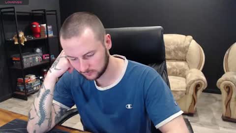 Misha Winchester online show from 28, 4, 2026