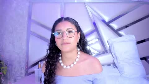 Snapshot of miia02 chatting on 23, 12, 2024 MIA 3 online show from 23, 12, 2024