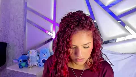 Snapshot of miia02 chatting on 1, 10, 2025 MIA 3 online show from 1, 10, 2025