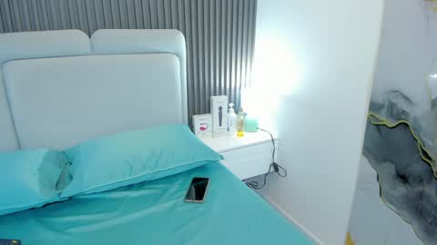 miia_cute18 online show from 21, 4, 2026