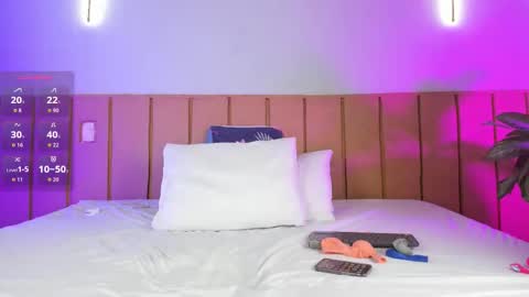 Mia Moon  online show from 10, 3, 2026