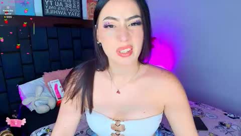 Miia Paris online show from 3, 2, 2026