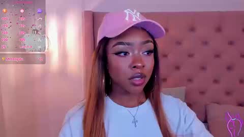 Miia Schwarz  online show from 20, 9, 2025