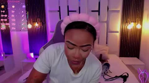 Miia Schwarz  online show from 16, 10, 2025