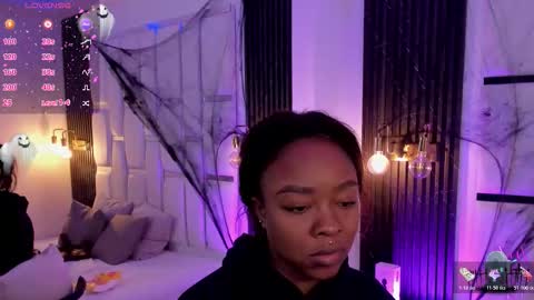 Miia Schwarz  online show from 1, 11, 2025