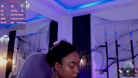 Miia Schwarz  online show from 3, 11, 2025