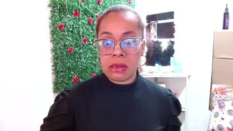 Snapshot of miia_spencer_ chatting on 23, 1, 2025 miia online show from 23, 1, 2025