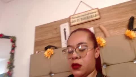 miia online show from 24, 4, 2026