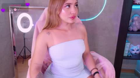 miia_sttone online show from 18, 4, 2026