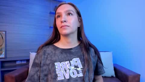 Miia 3 online show from 18, 2, 2025