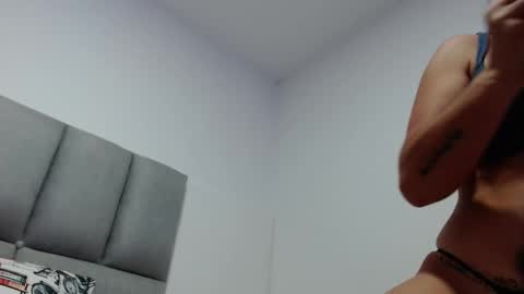 miia_teylorr online show from 28, 1, 2025