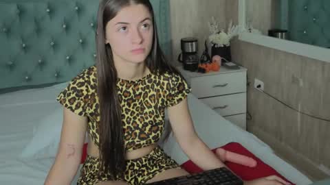 miia_velvett online show from 27, 4, 2026