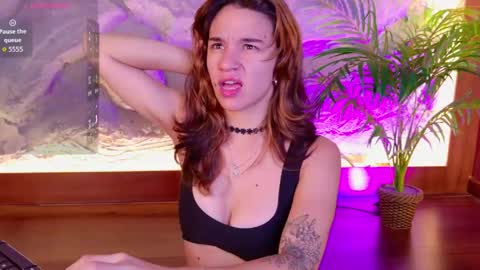  CALL ME MIA  online show from 2, 6, 2026