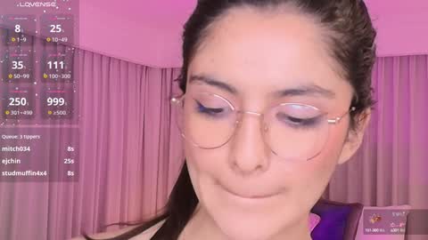 Mia online show from 30, 1, 2025