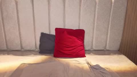 miiaa_evans1 online show from 11, 3, 2026