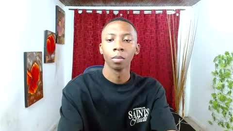 Snapshot of miilo18 chatting on 5, 6, 2026 milo online show from 5, 6, 2026