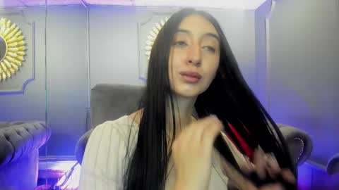 Snapshot of miilu__1 chatting on 5, 2, 2025 miilu online show from 5, 2, 2025