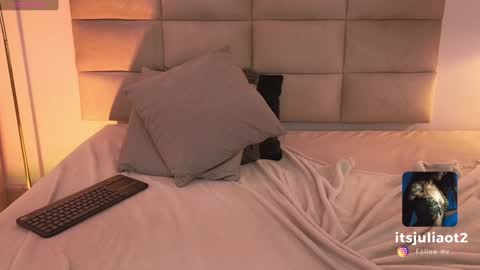 Snapshot of miissjulia chatting on 31, 1, 2025 online show from 31, 1, 2025