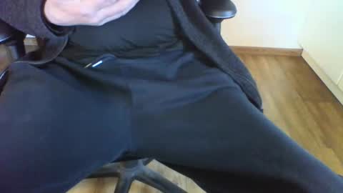 mik online show from 26, 2, 2025