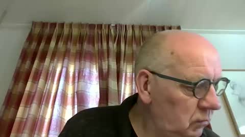 mik online show from 22, 5, 2026