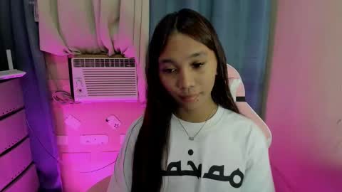 MIKA online show from 8, 3, 2026