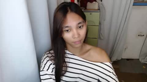 MIKA online show from 21, 4, 2026