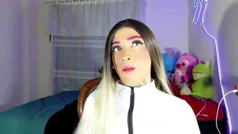 Snapshot of mikaelarangel chatting on 21, 6, 2026 mikaelarangel online show from 21, 6, 2026