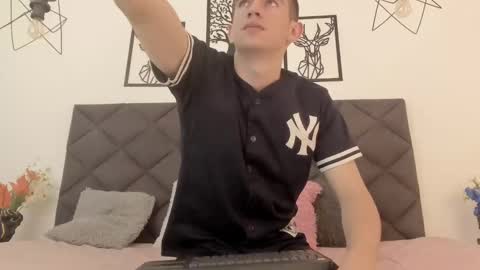 mikael online show from 31, 1, 2025