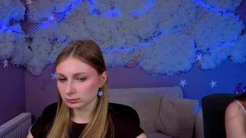 Mika online show from 29, 4, 2026