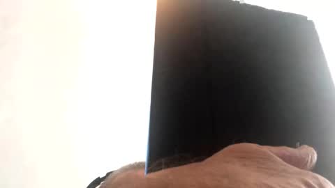 Snapshot of mike26051 chatting on 13, 11, 2025 mike26051 online show from 13, 11, 2025