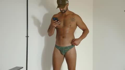 mike online show from 28, 4, 2026