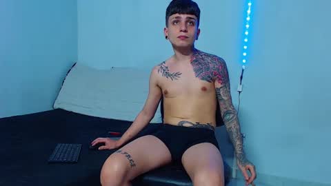 Snapshot of mike777jr chatting on 16, 2, 2025 Mike IMDEPENDIENT MODEL online show from 16, 2, 2025