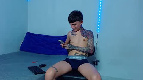 Snapshot of mike777jr chatting on 3, 3, 2025 Mike IMDEPENDIENT MODEL online show from 3, 3, 2025