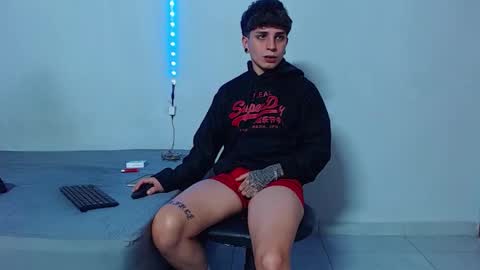 Snapshot of mike777jr chatting on 31, 10, 2025 Mike IMDEPENDIENT MODEL online show from 31, 10, 2025