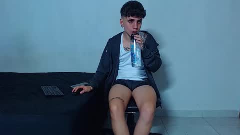 Mike IMDEPENDIENT MODEL online show from 11, 1, 2026