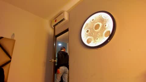 Mike  online show from 27, 4, 2026