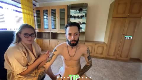 Mike and anna online show from 22, 11, 2025