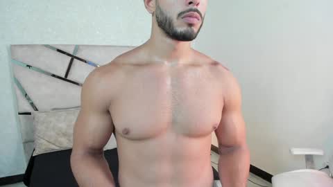 Snapshot of mike_belle chatting on 6, 2, 2025 Mike Belle online show from 6, 2, 2025