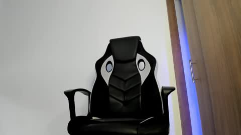 Mike Belle online show from 13, 1, 2026