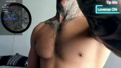 Mike Belle online show from 26, 4, 2026