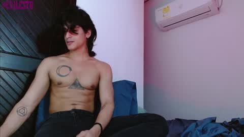 mike_d1030 online show from 16, 1, 2025