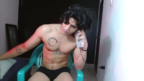 mike_d1030 online show from 27, 1, 2025