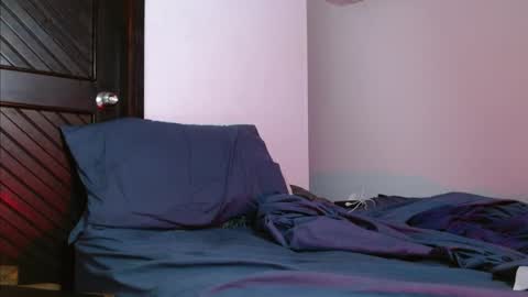 mike_d1030 online show from 6, 2, 2025