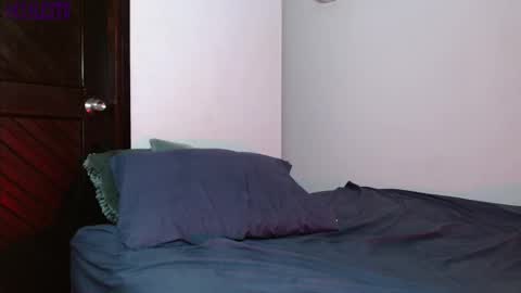 mike_d1030 online show from 12, 2, 2025