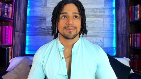   online show from 25, 1, 2025