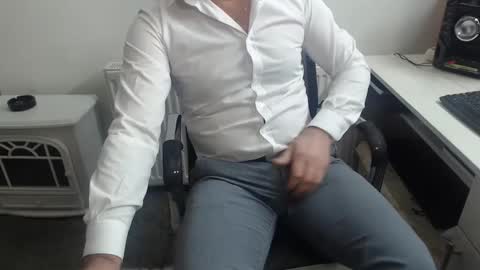 Snapshot of mike_master30 chatting on 16, 12, 2024 MikeMaster online show from 16, 12, 2024