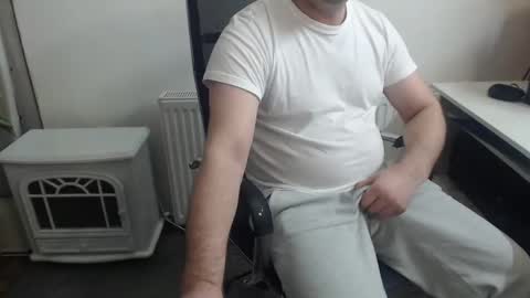 Snapshot of mike_master30 chatting on 6, 3, 2025 MikeMaster online show from 6, 3, 2025