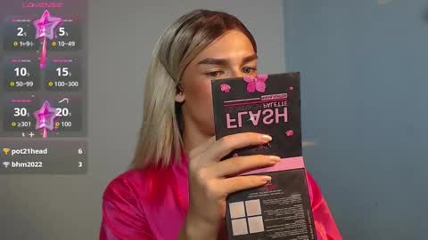 Snapshot of mike_nour chatting on 10, 1, 2026 IM MIKE online show from 10, 1, 2026